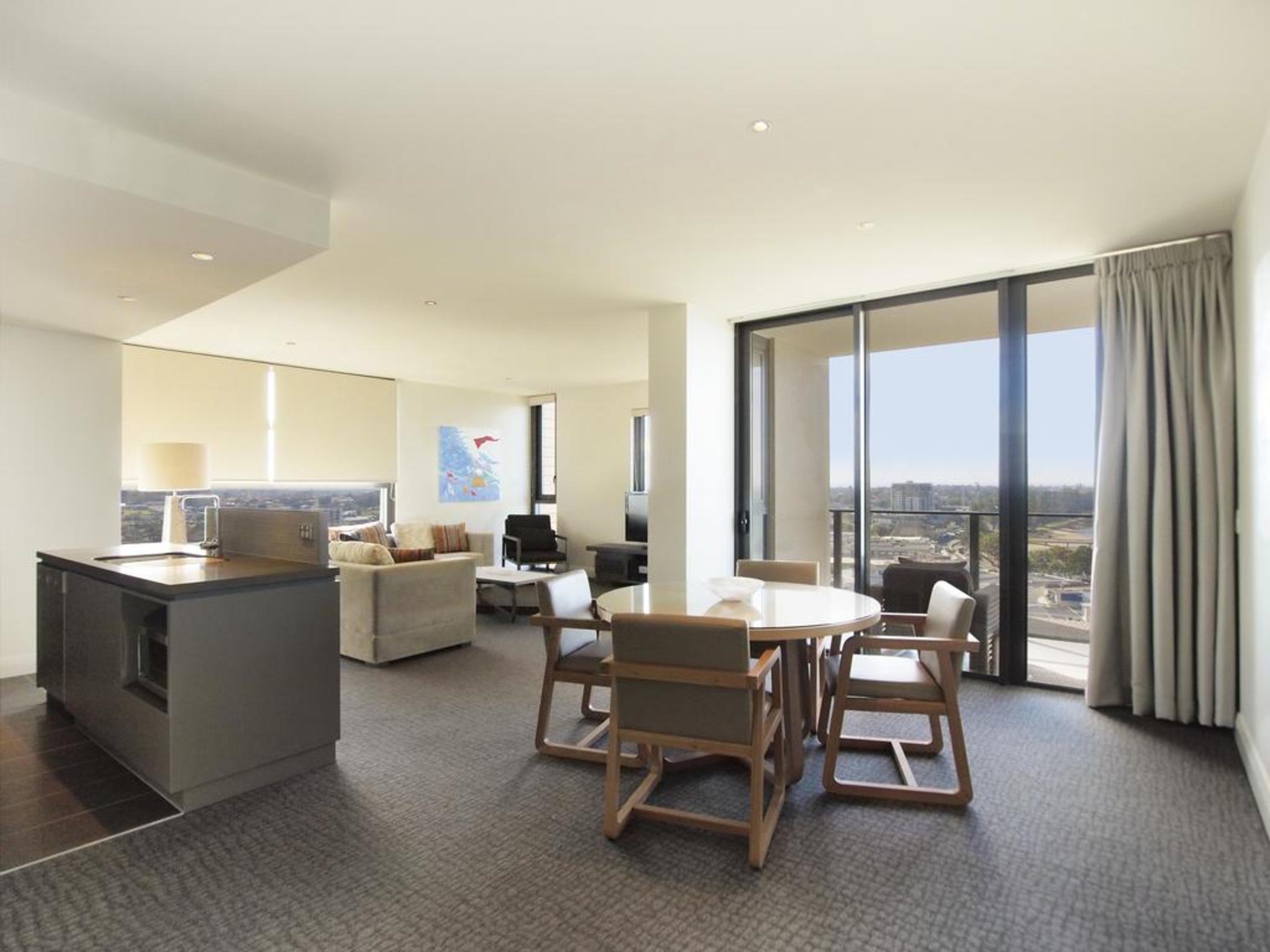 Oaks Redcliffe Mon Komo Suites Εξωτερικό φωτογραφία