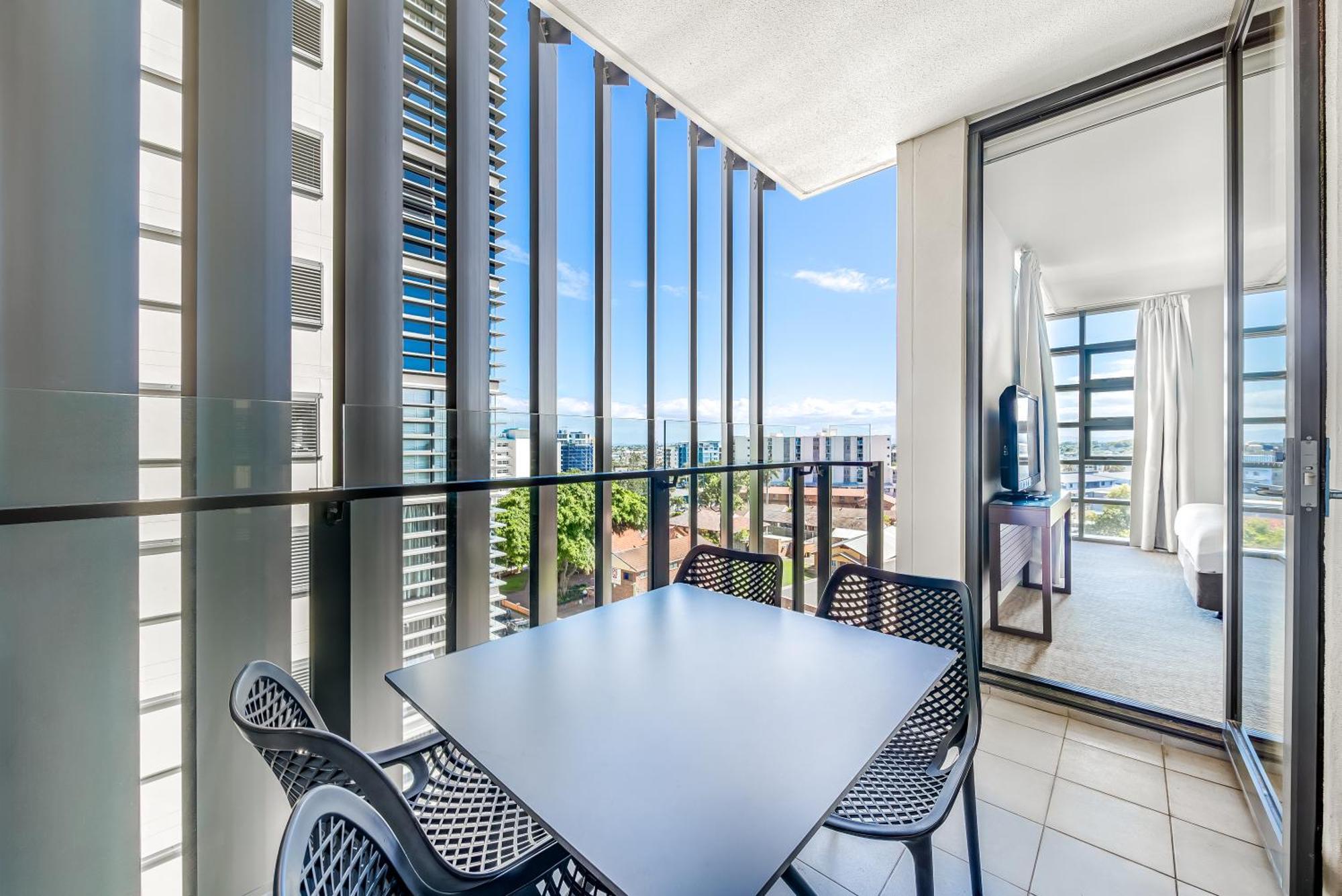 Oaks Redcliffe Mon Komo Suites Εξωτερικό φωτογραφία